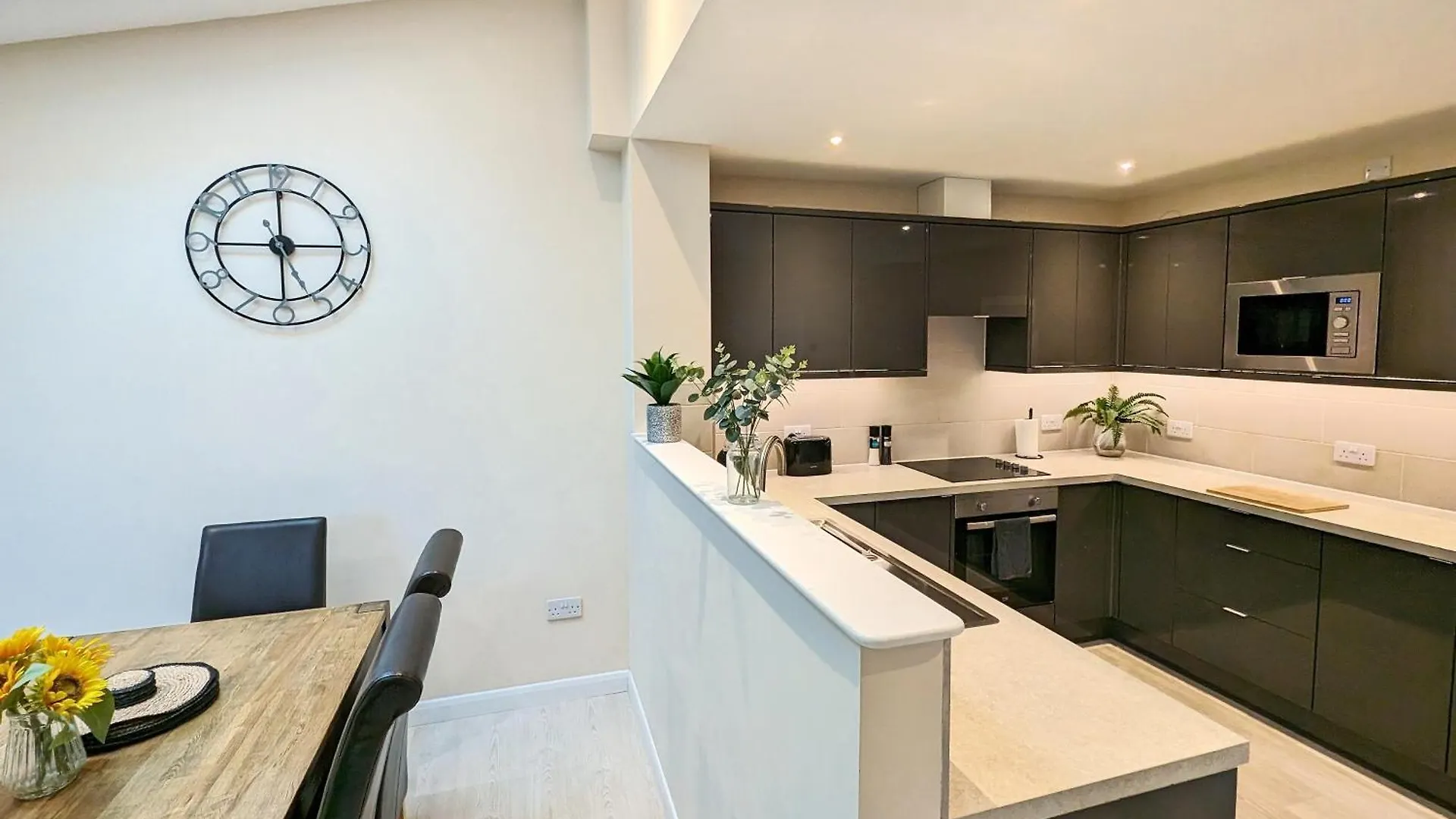 Central Cambridge, Charming 3-Bed House With Free Parking! 0*, 剑桥 英国